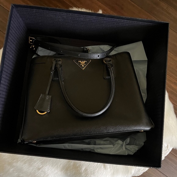 Prada Handbags - Genuine Prada Saffiano Galleria Tote